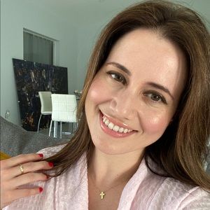 Meet your Posher, Leonor